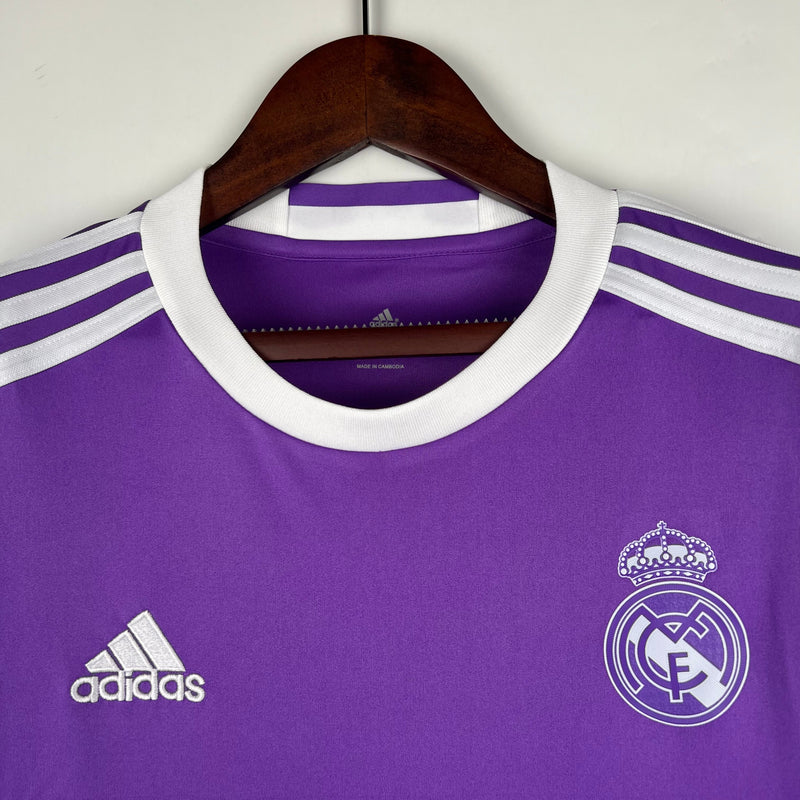 Camisa Retrô Real Madrid 2017/18 Away Manga Longa