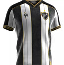 Camisa Manto da Massa - Atlético Mineiro Comemorativa 2025 - Torcedor Masculina - Preto e Branco
